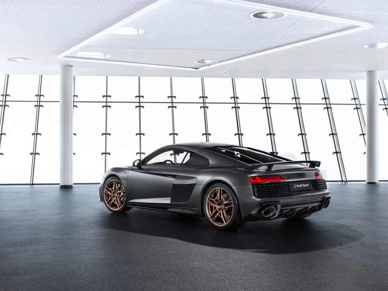 Illustration for article titled The Special Edition Audi R8 V10 Decennium Costs $214,995 But Offers No Extra Power